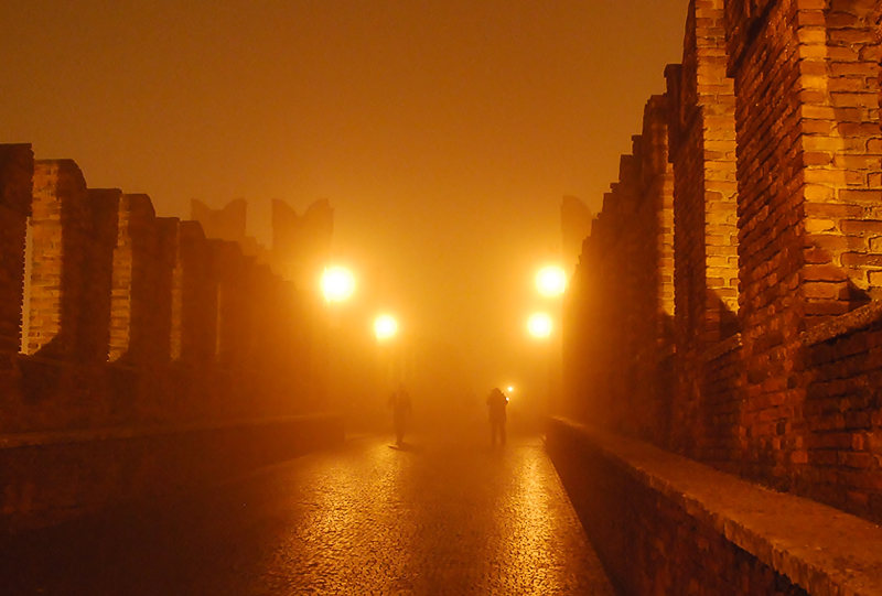 castelvecchio_nebbia1.jpg